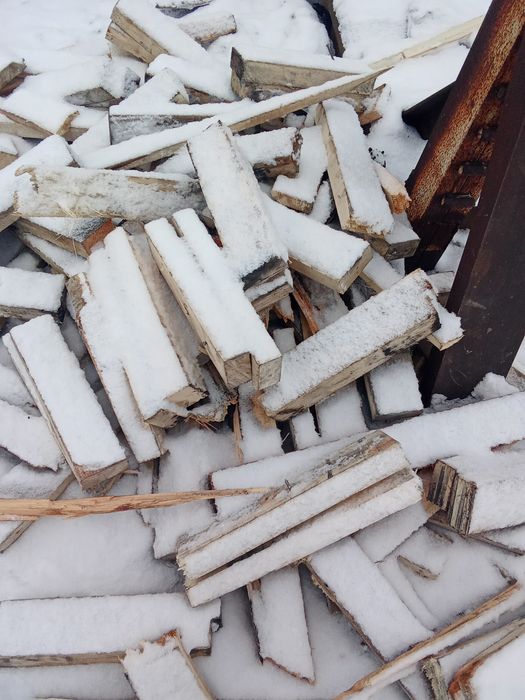 Дрова в мешках большие