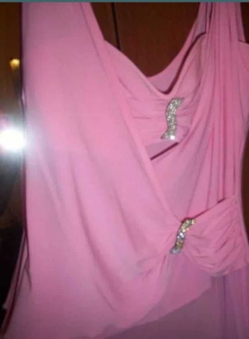 Costum sexy roz cu pantaloni mar L