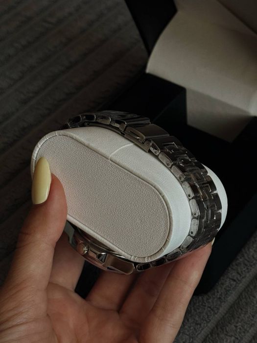 Чесы наручные RINNADY