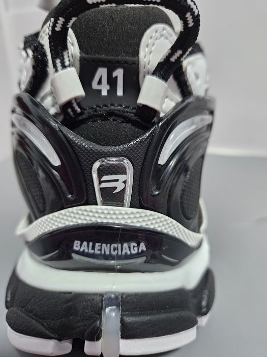 Balenciaga Runner Black and white