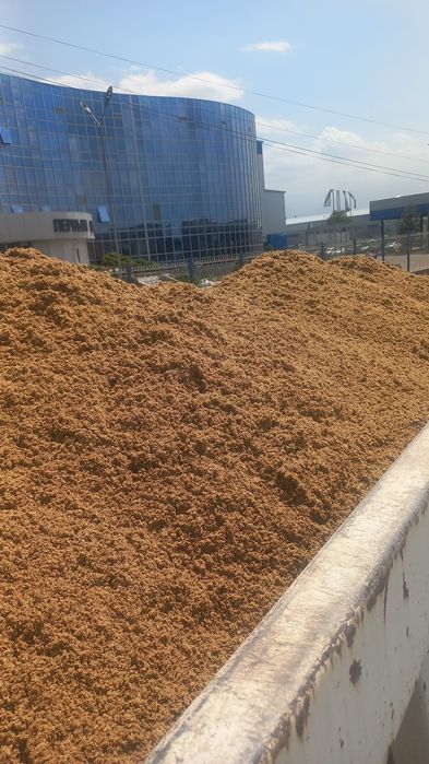 Корм для скота варёный ячмень.