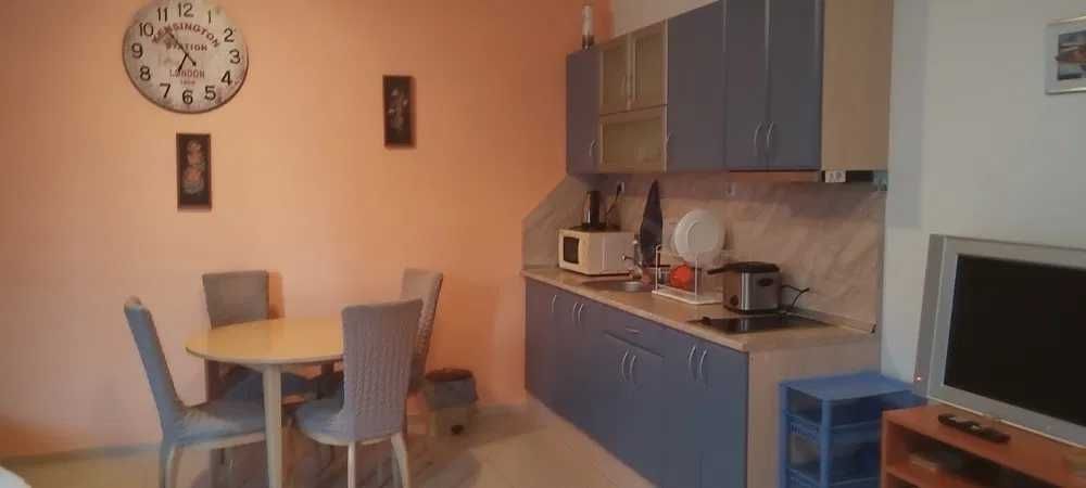 Дава се под наем Двустаен апартамент в к.к. Слънчев бряг - 50 кв.м за 200 € - Снимка #6