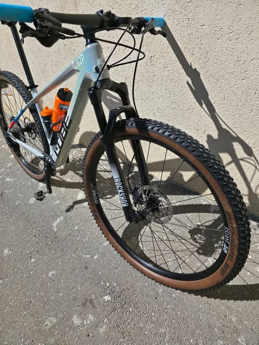 Bicicleta Cube C:62 PRO
