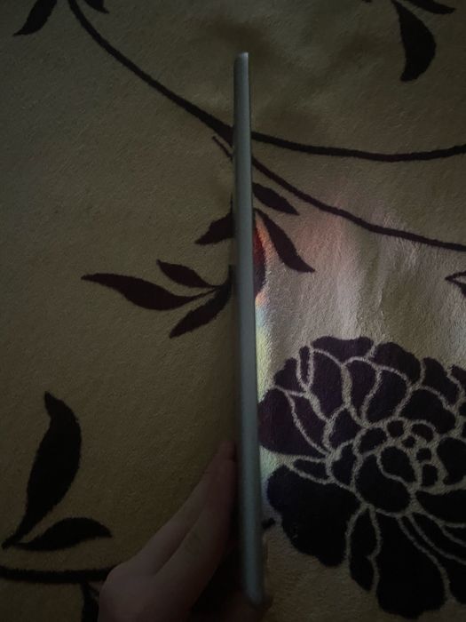 ipad 5th gen, ca nou 32gb space grey