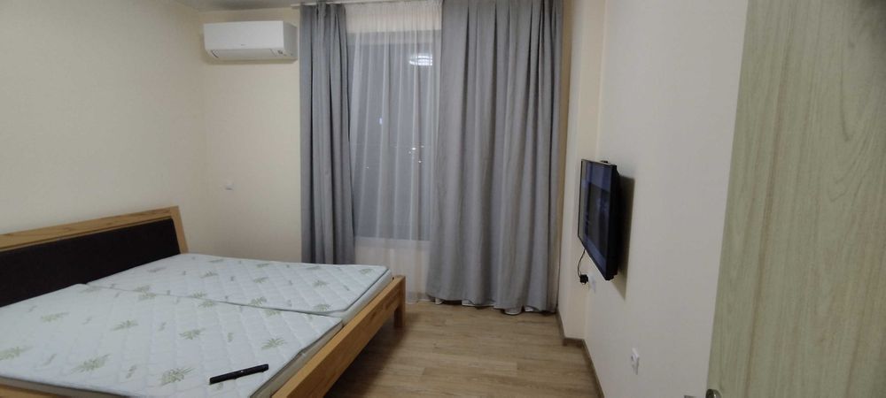Дава се под наем Тристаен апартамент в Бургас, Изгрев - 73 кв.м за 628.32 € - Снимка #10
