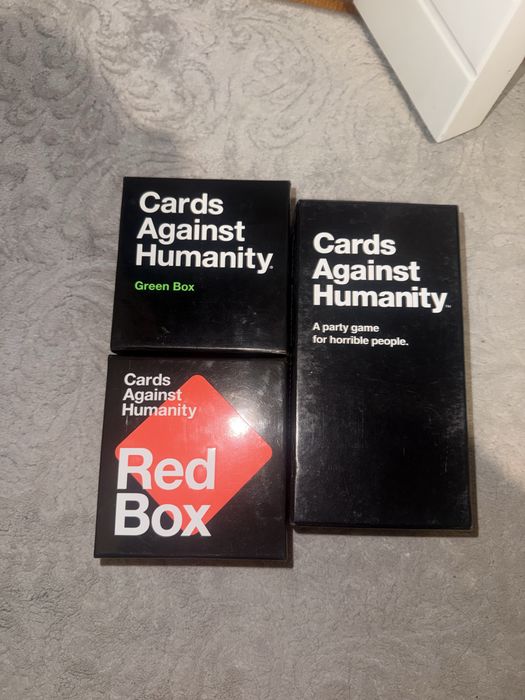 Настолна игра cards against humanity