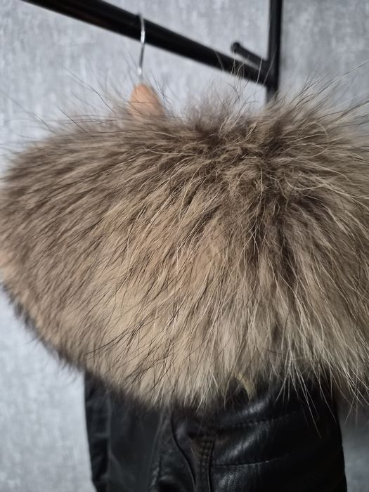 Дамско яке от естествена кожа и естествен косъм от лисица