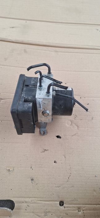 ABS модул от BMW E90 N43 1.8I десен волан