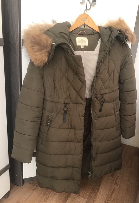 Зимний пуховик для девочки