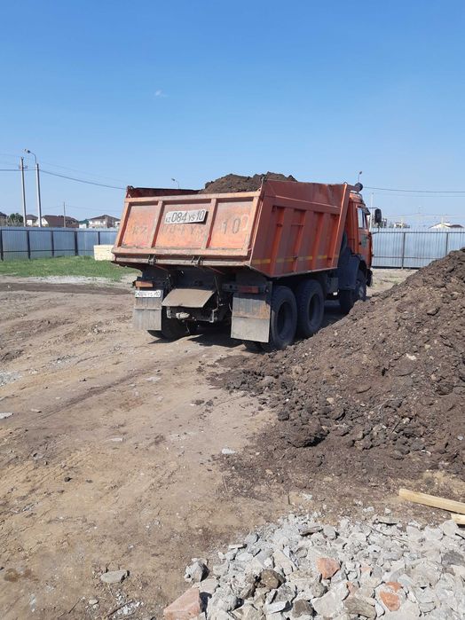 Участок земли в городе