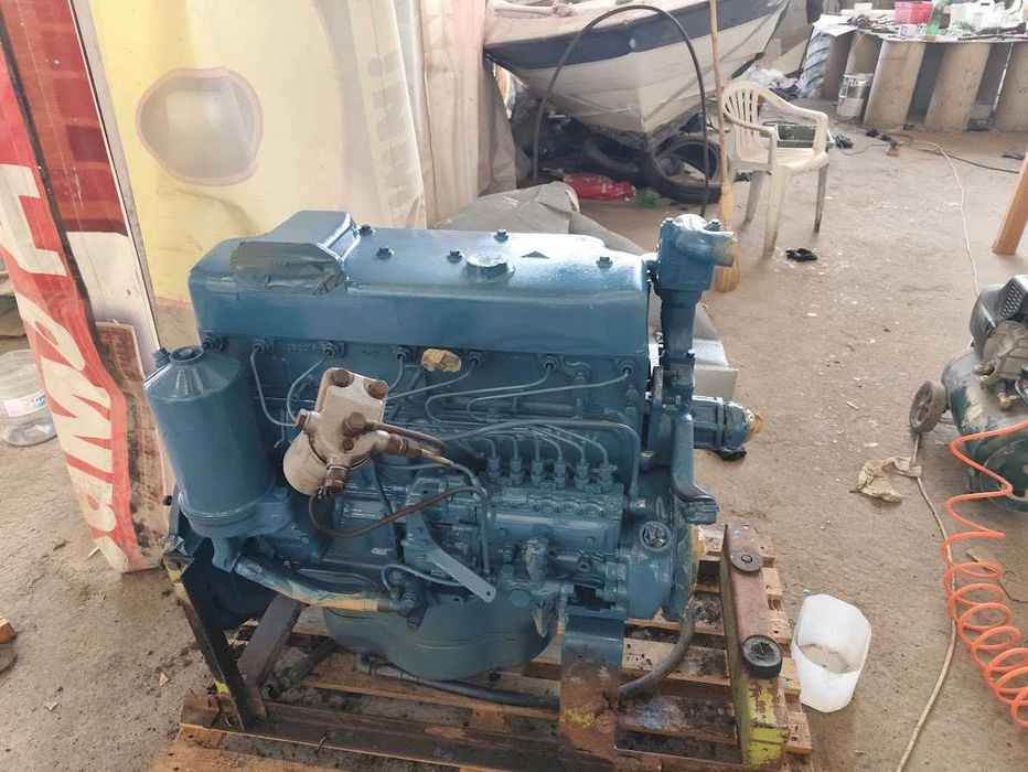 Двигател мерцедес ОМ352