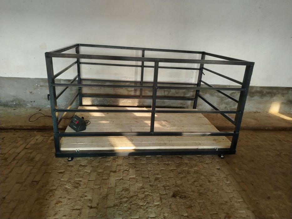 Mol Tarozilar bor 2tonalik