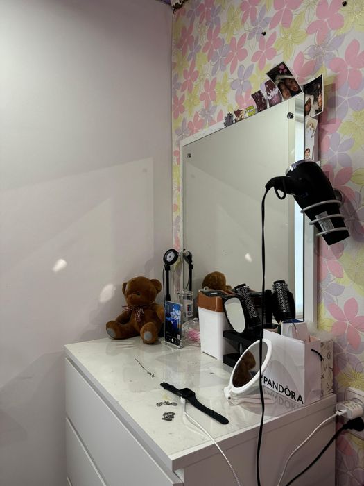 Продам комод и зеркало Икеа