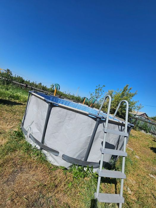 Продам бассейн 1