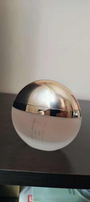 Продавам Дамски парфюми