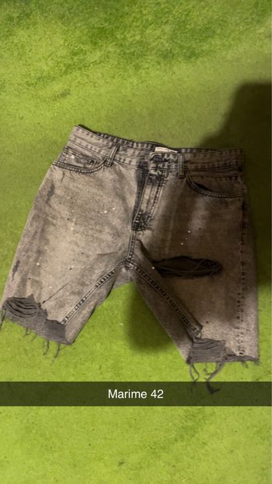 Vand blugi scurti de vara ZARA