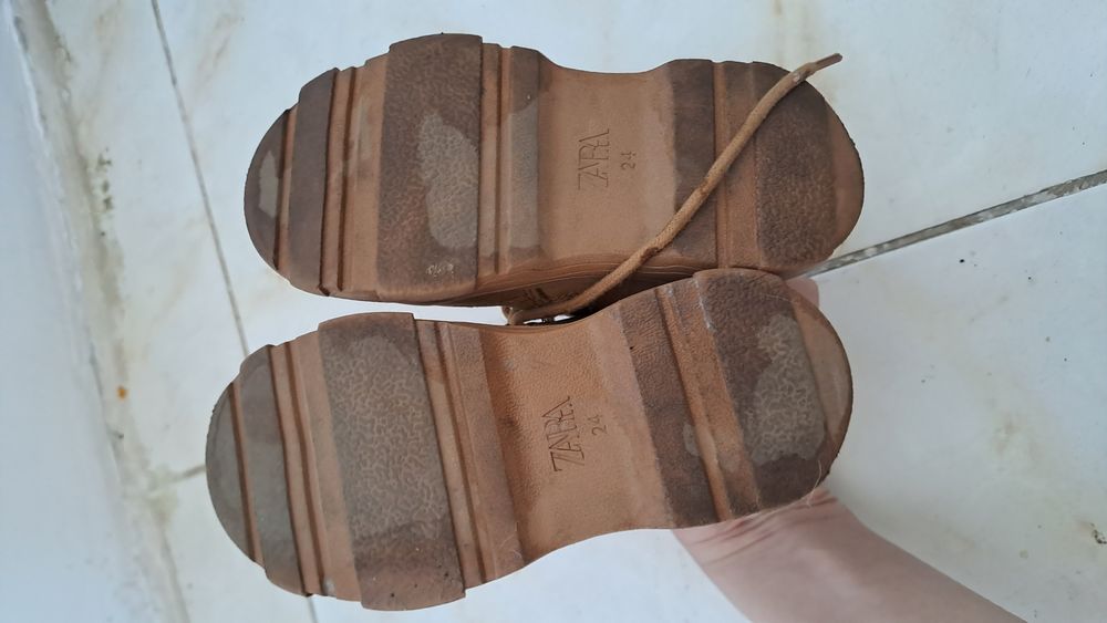 Продам детскую обувь Zara