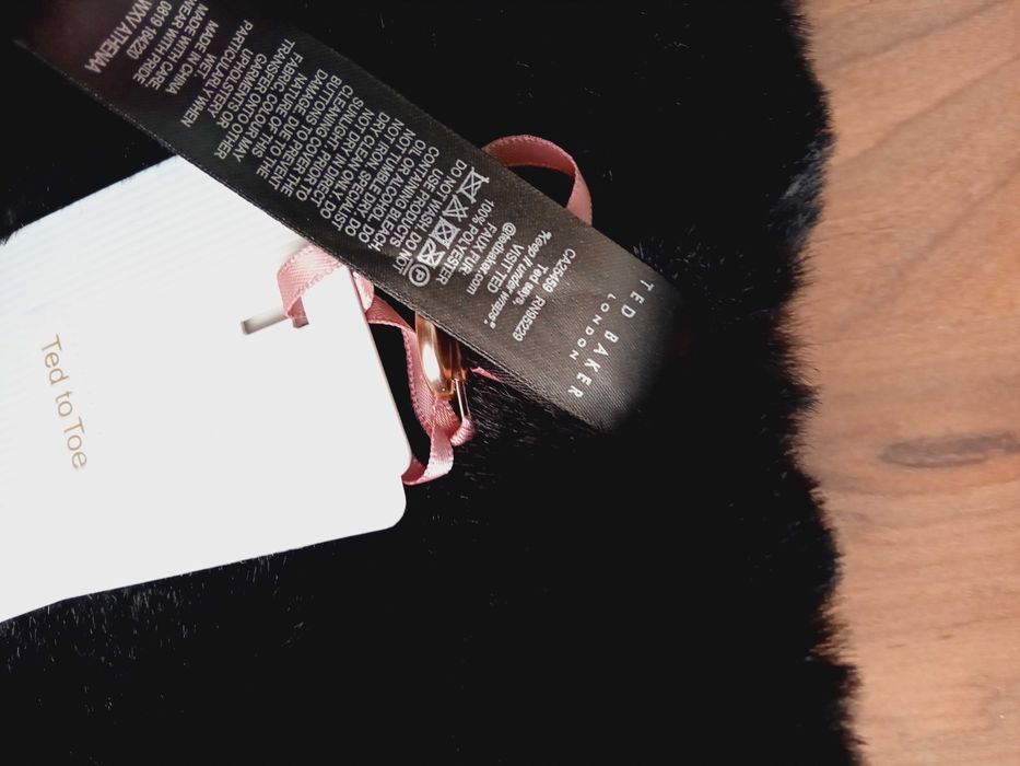 Ted Baker пухенка L/ХЛ размер