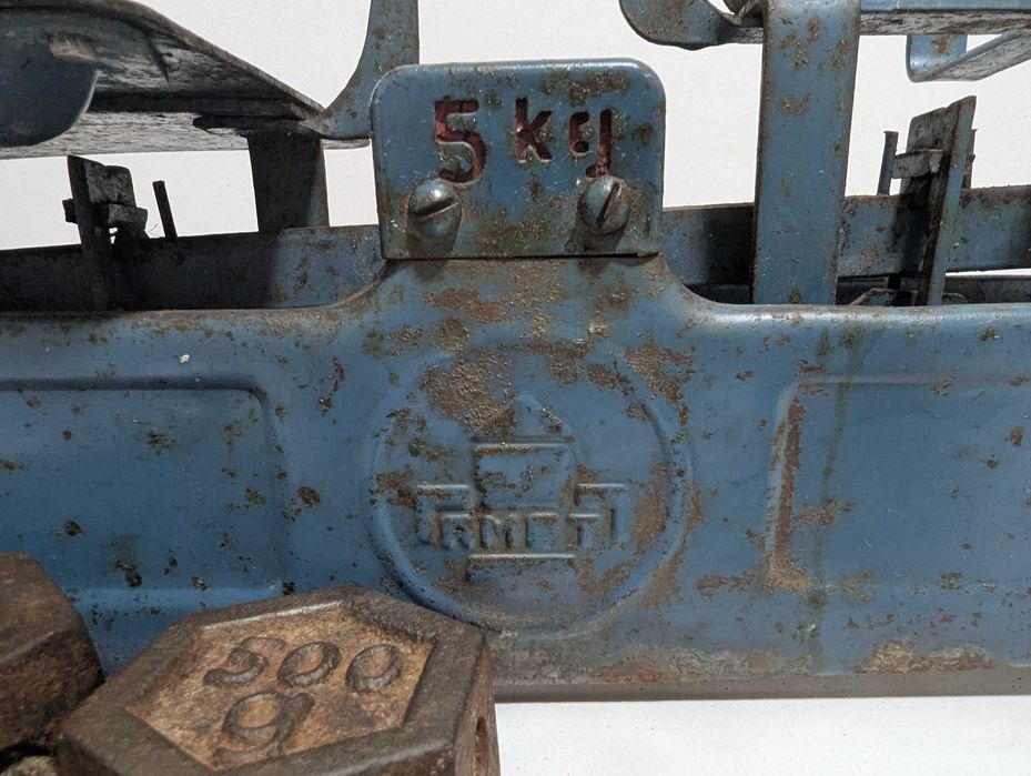 Cantar, Balanta veche, functionala,cu greutati an 1930, decor vintage