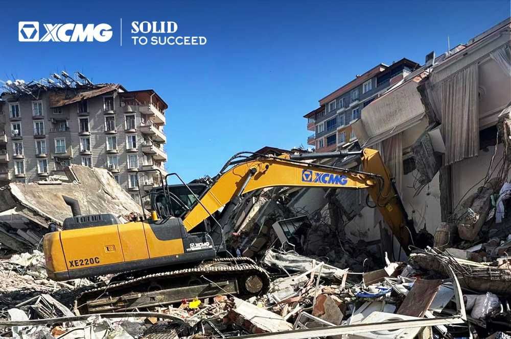 Гусеничный экскаватор XCMG XE220C 1,2 куб Ташкент