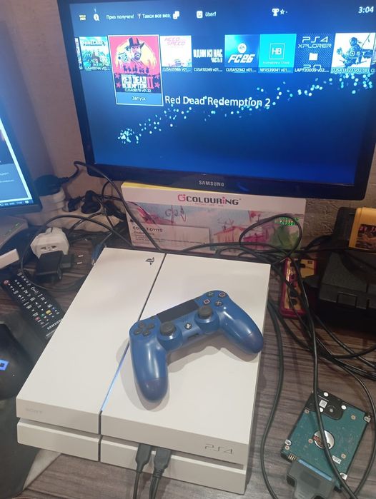 Playstation 4 . Прошитая + 20 топ игр