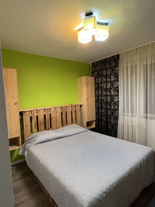 Inchirez apartament 2  camere zona centrala