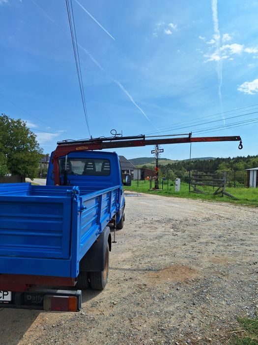 Vând iveco daily basculabil cu macara 35c13