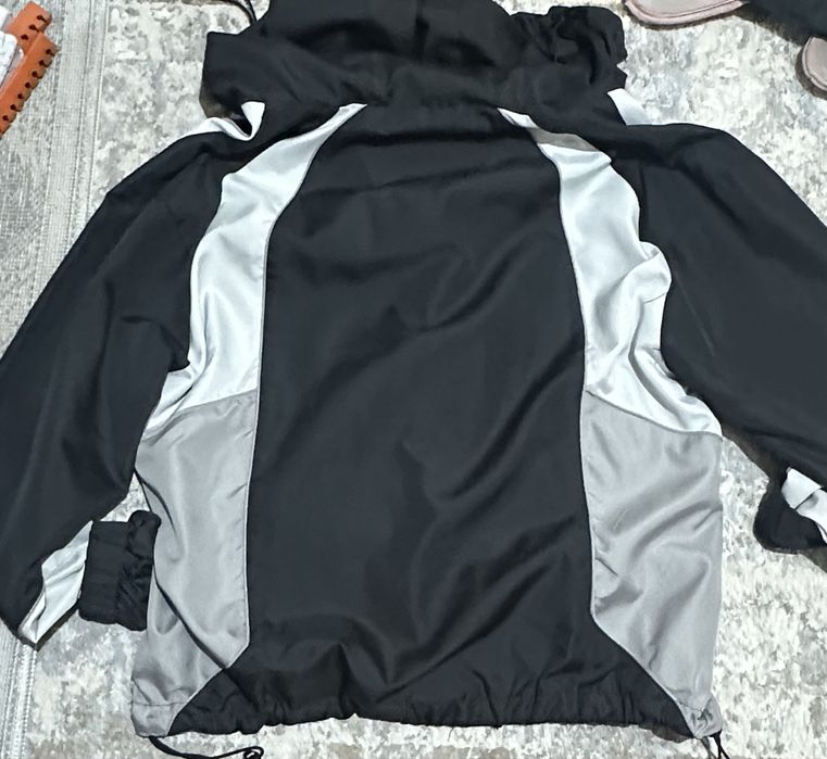 Продаю ветровку