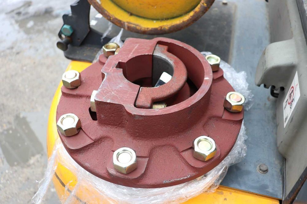 ROATA SPATE butuc roata u650 livrare rapida