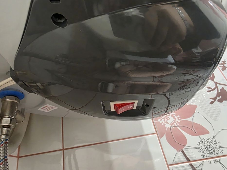 Бойлер 120л. 3000 W /ЕЛДОМ/, неизползван
