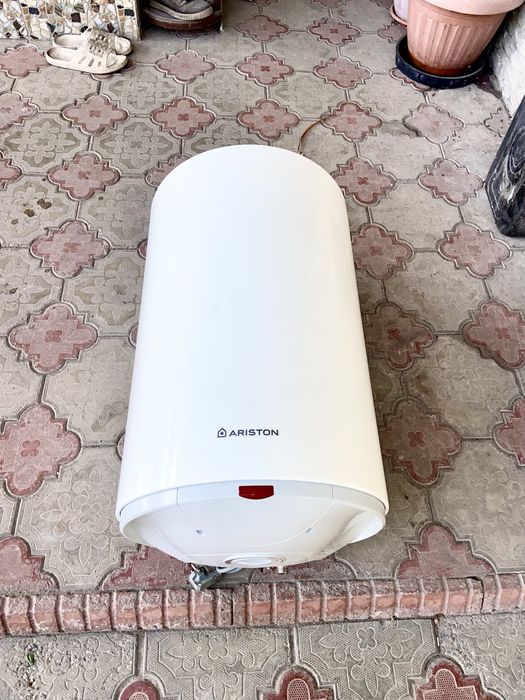 Продам аристон водонагреватель рабочая