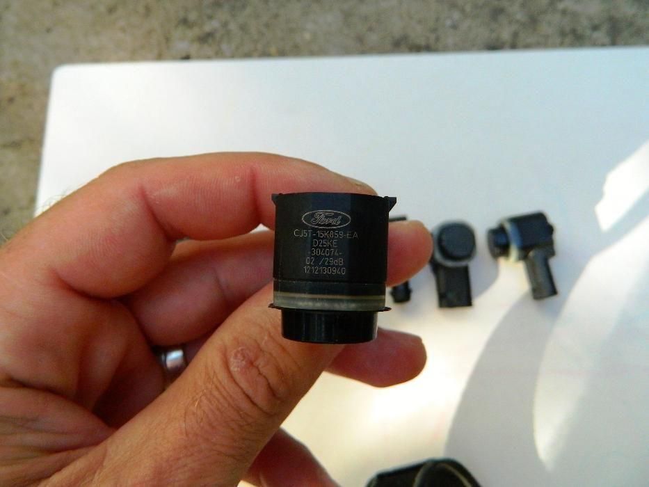 Senzor parcare Ford Fiesta,Mondeo,Focus,Transit,S-Max,C-Max