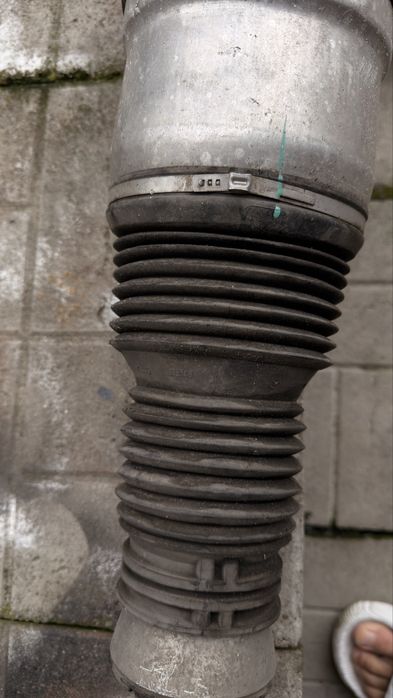 Продавам комплект AIRMATIC за Mercedes W166 / X166 -  ML/GL/GLE/GLS