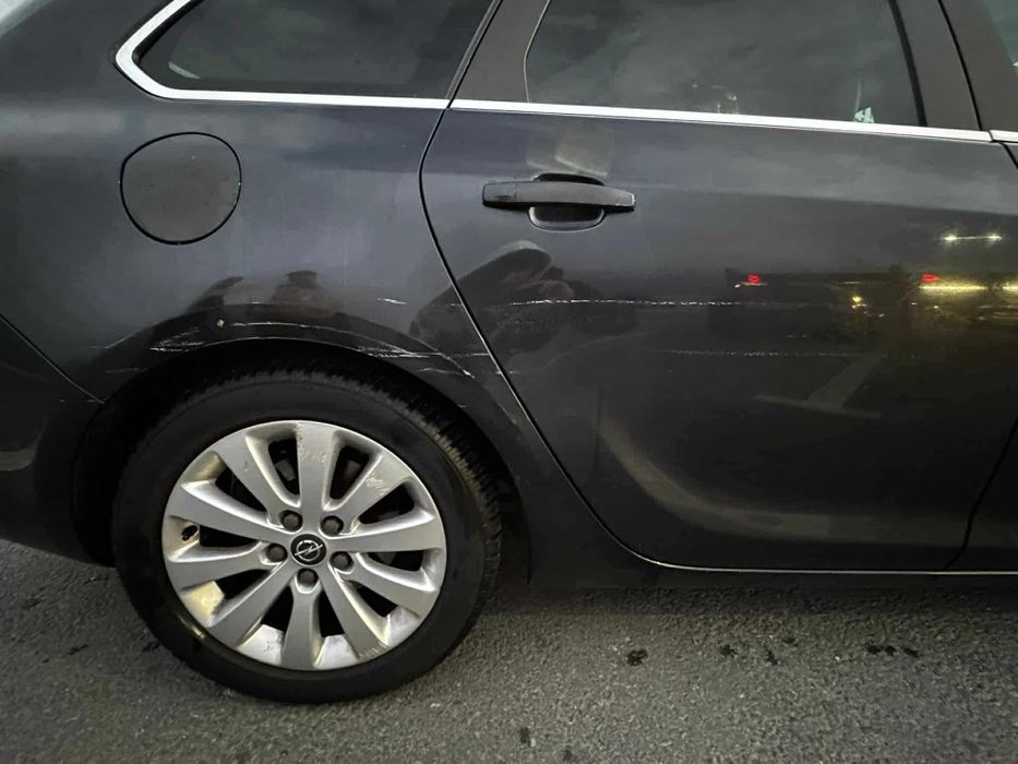 Opel Astra J  1.7 CDTI  2012 preț fix !