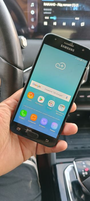 Продам телефон хороший