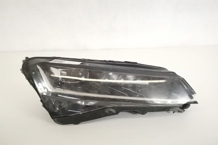 Far Dreapta Original Led Crystal light Avariat Skoda Superb 3 [facelif