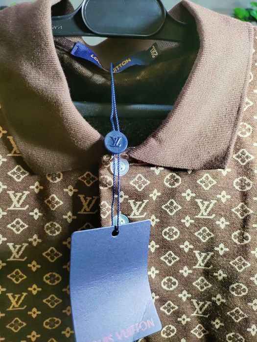 Tricou Louis Vuitton marimea M