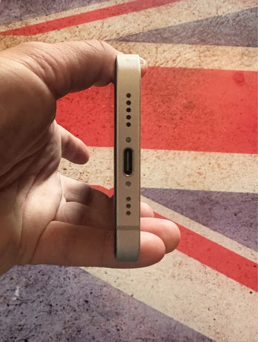iPhone 16e, 256 GB