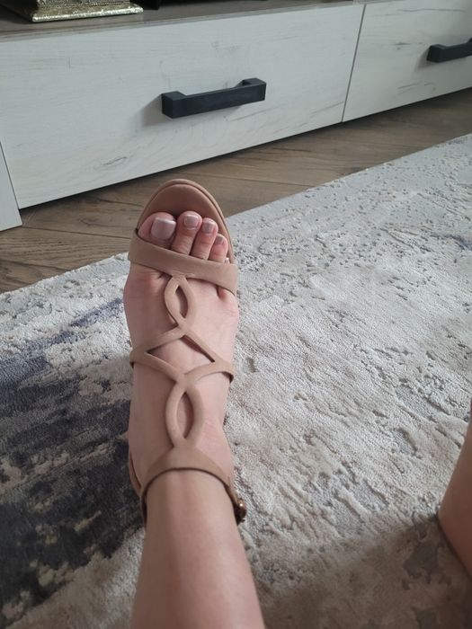 Sandale ALDO cu platforma