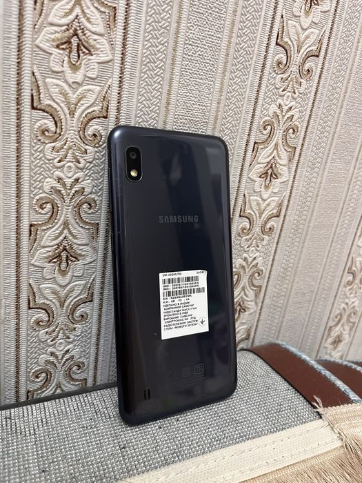 Продается Samsung Galaxy A10