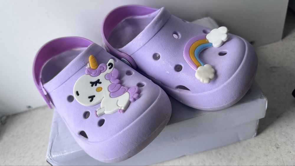 Сланцы, кроксы детские