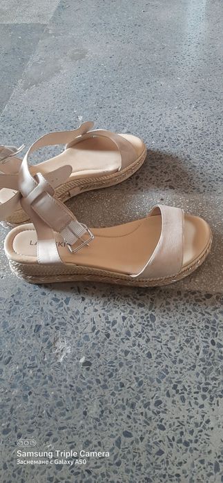 Сандали 37 номер