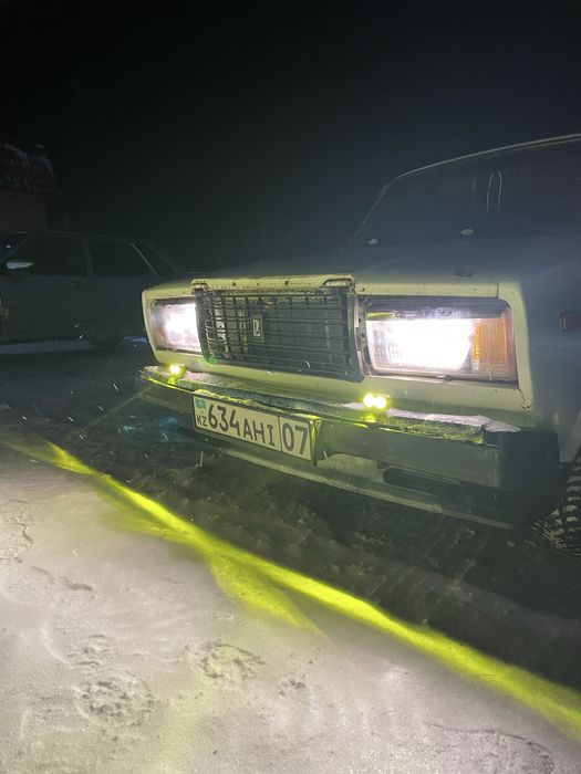 Продам ваз 2107 в хорошем состаяний