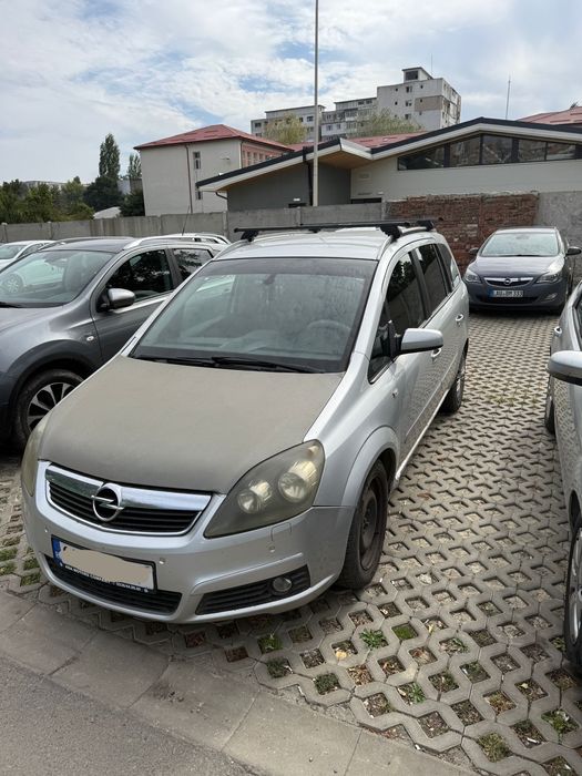 Opel Zafira B ,1.9 cdti 120cp an 2007 , 7 locuri