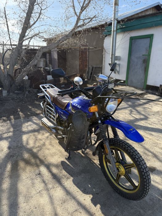 Продам мотоцикл LTM M9 200куб