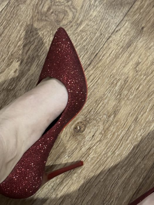 Туфли на каблуке