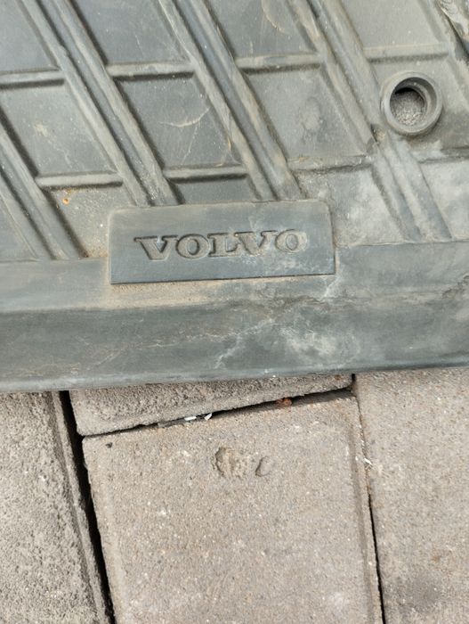 Volvo s40 полики комплект ворсовые 03-14