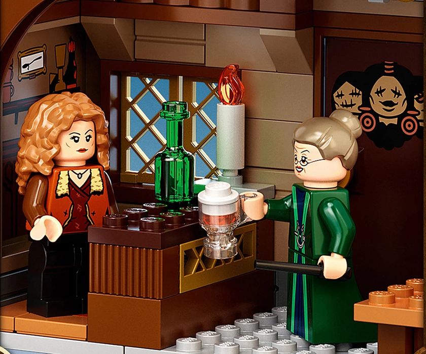 LEGO 76388 lego Harry Potter - Посещение в село Хогсмийд Хари Потър лего