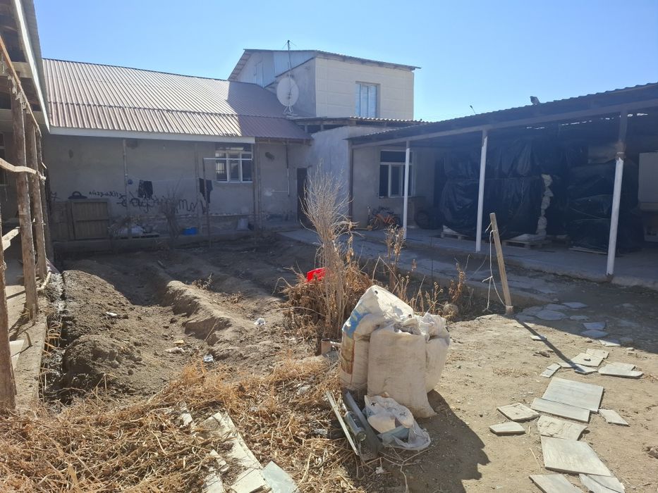 Жай сатылады мангит чайхана касында