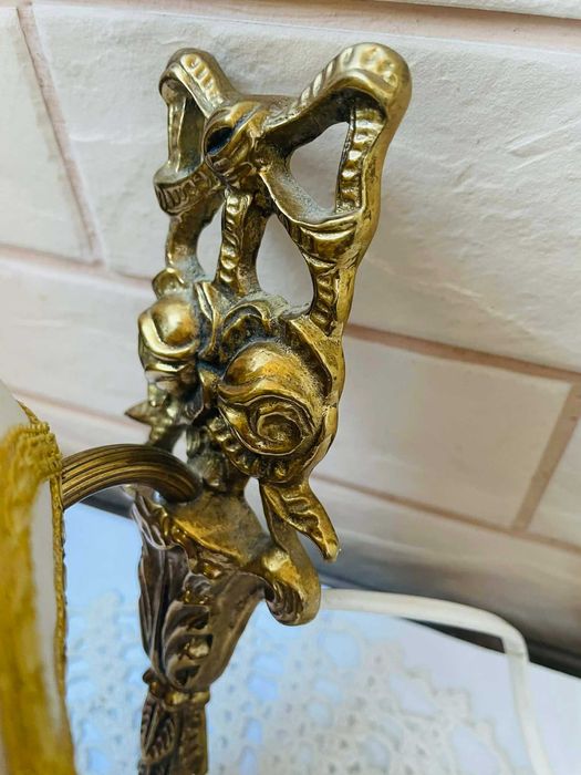 Красива месингова лампа за стена от Англия